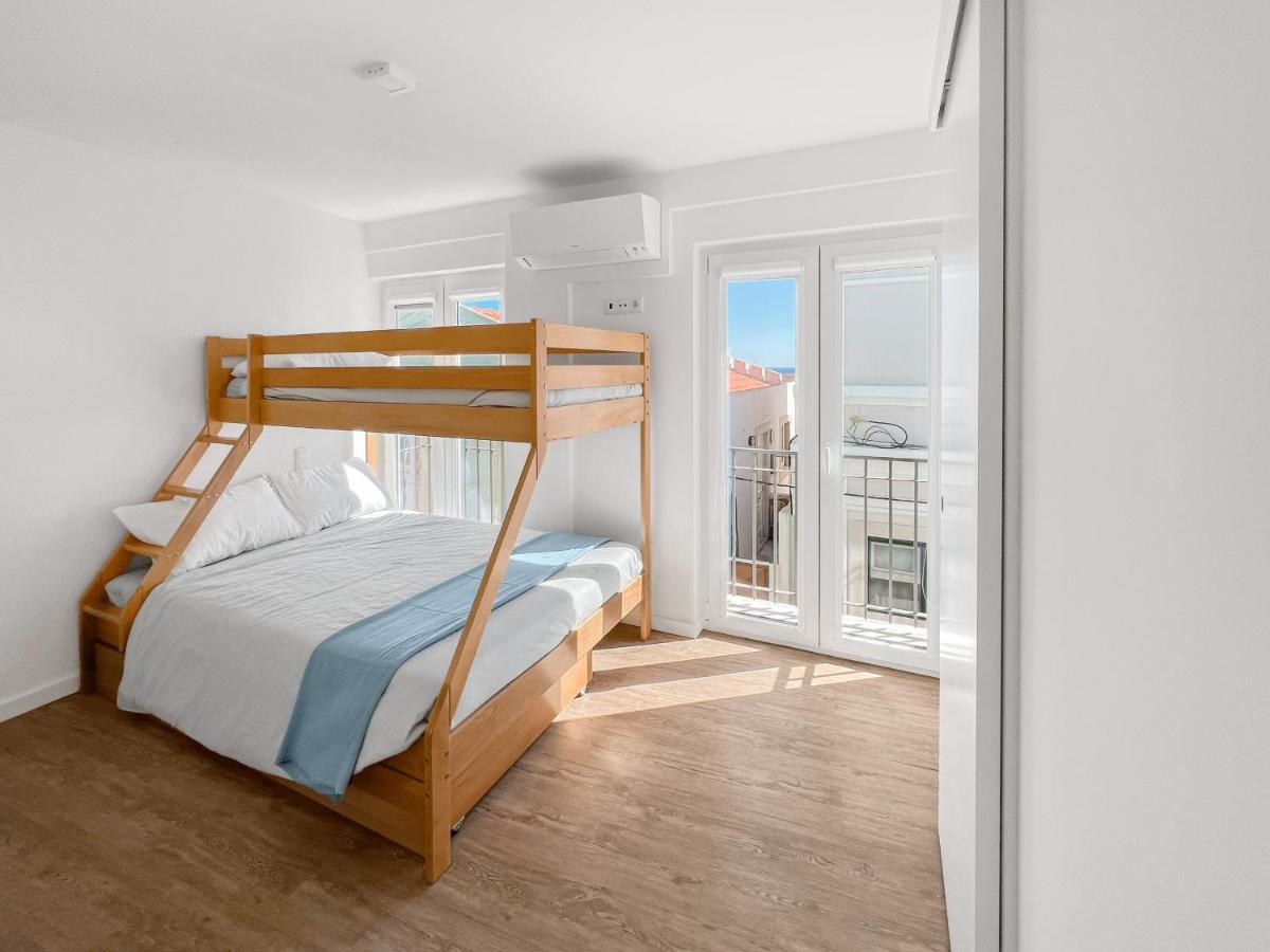 Sea Light Apartment Sesimbra. 2 Bedrooms, 6 Guests Ngoại thất bức ảnh