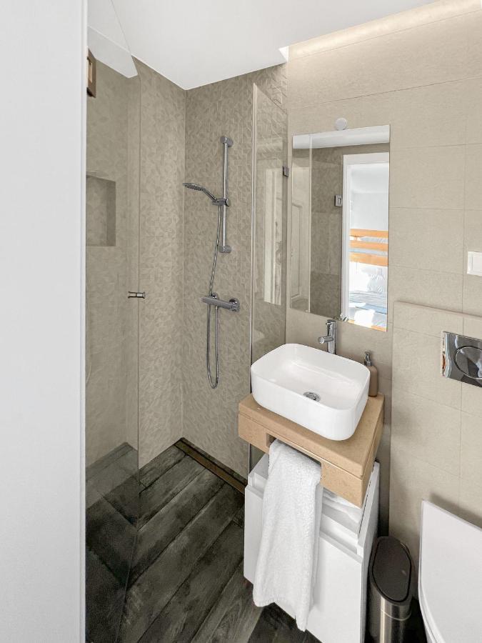 Sea Light Apartment Sesimbra. 2 Bedrooms, 6 Guests Ngoại thất bức ảnh